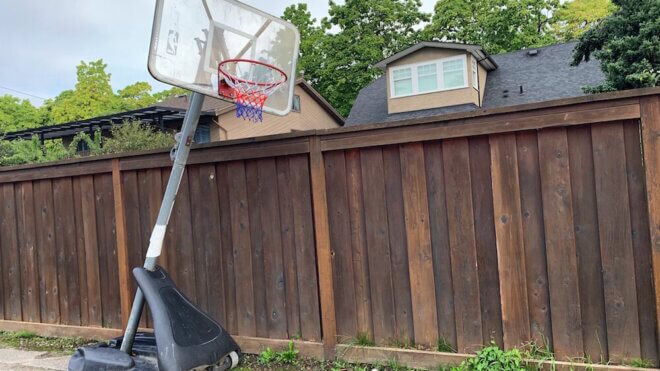 How to Dispose of an Old Portable Basketball Hoop and Pole