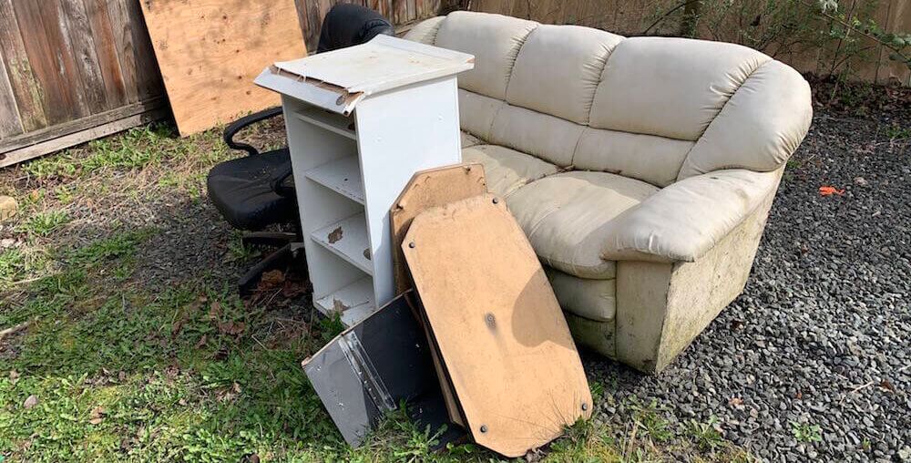 Old Junk Furniture Removal and Disposal