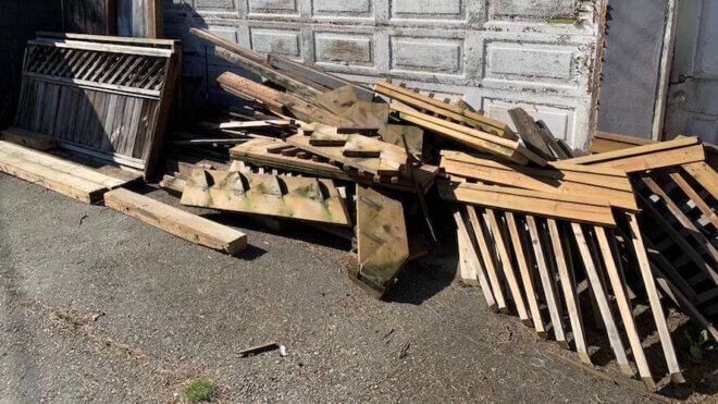 Scrap Wood Removal and Pickup Winnipeg